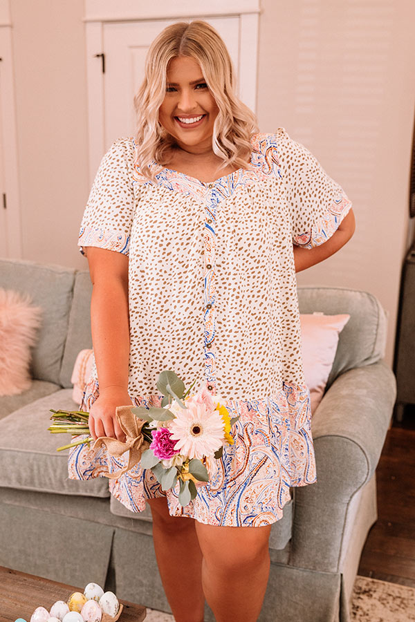 Twirl Power Shift Dress In Ivory Curves Image - 5