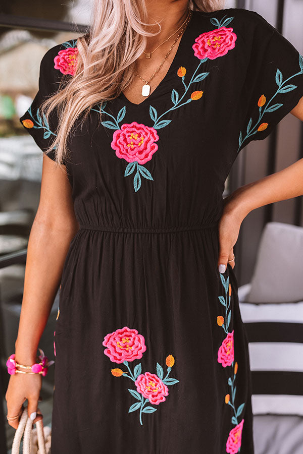 Soleil Soiree Embroidered Midi Dress Image - 3