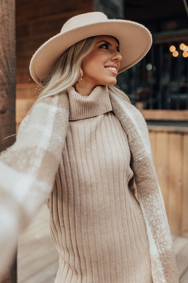 In A Flurry Scarf Image - 3