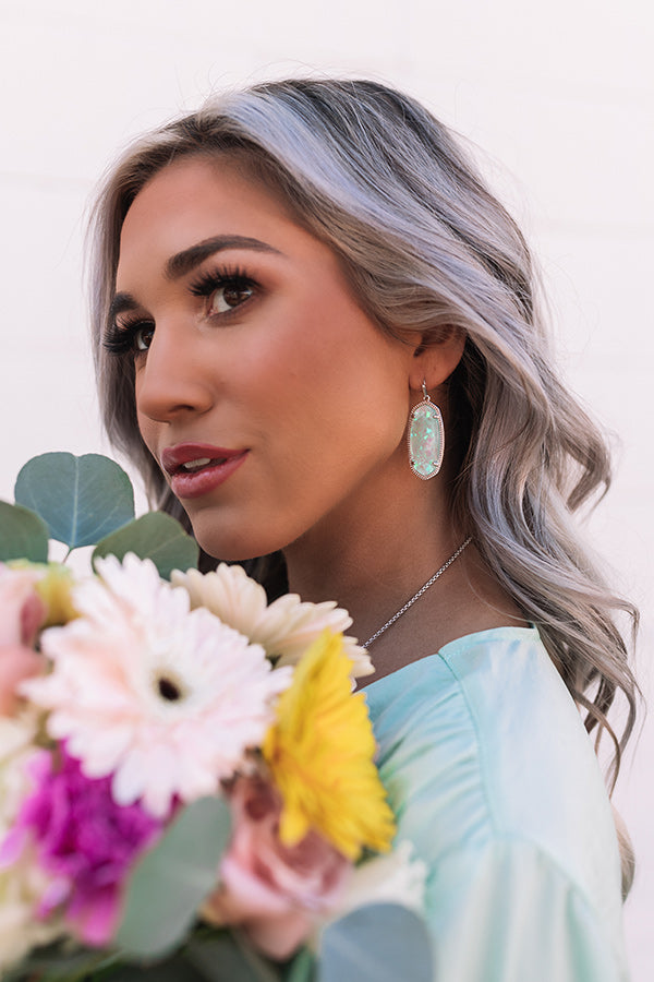 Kendra Scott Elle Silver Drop Earrings in Iridescent Mint Illusion Image - 1