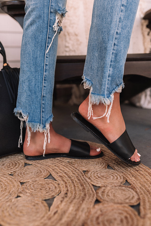 The Khai Sandal In Black Image - 2