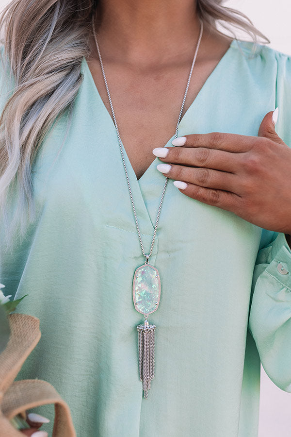 Kendra Scott Rayne Silver Large Long Pendant Necklace in Iridescent Mint Illusion Image - 3