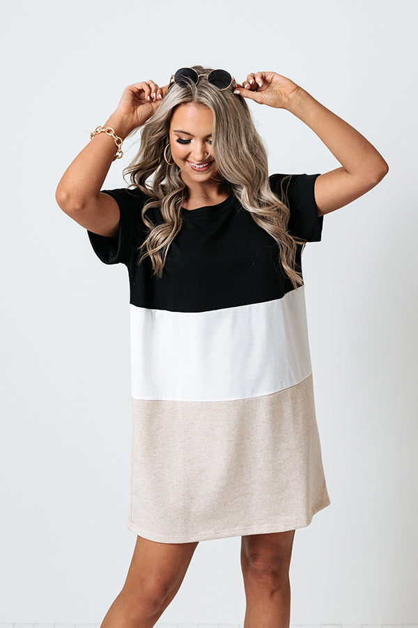 Next Up Colorblock Shift Dress In Black Image - 3