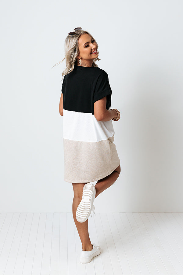 Next Up Colorblock Shift Dress In Black Image - 4