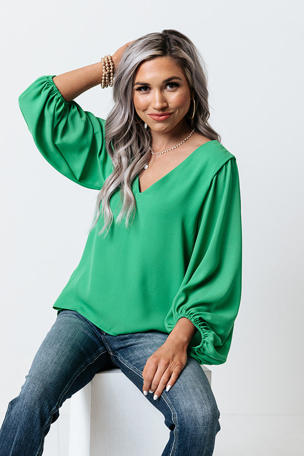 Charming Intuition Shift Top In Kelly Green