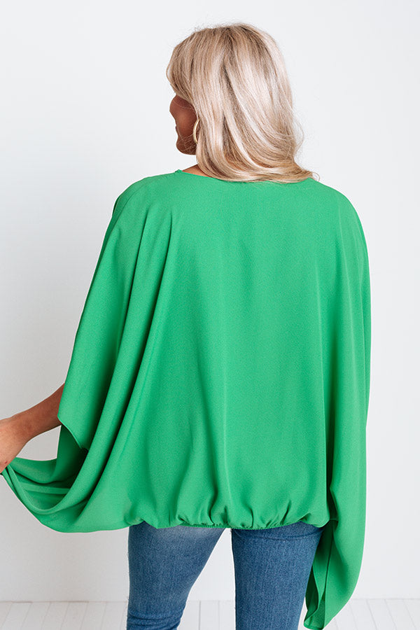 Vienna Smiles Shift Top in Kelly Green Image - 4