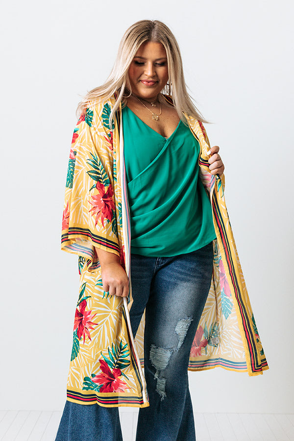 Floral Refresher Overlay Curves Image - 4