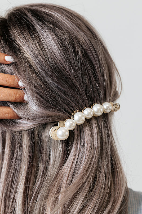 Lighten The Mood Banana Pearl Hair Clip In Ivory Image - 2