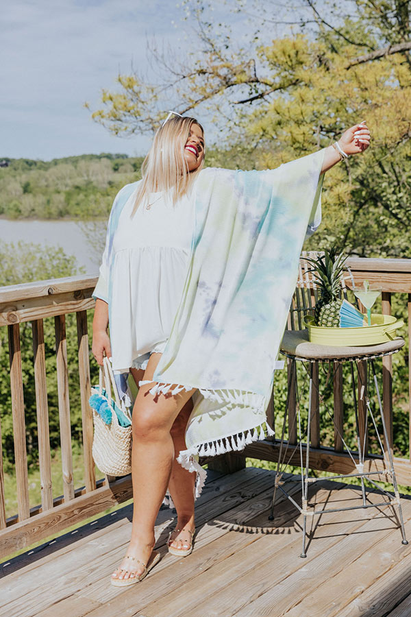 Resort Vibes Tie Dye Overlay Curves Image - 2