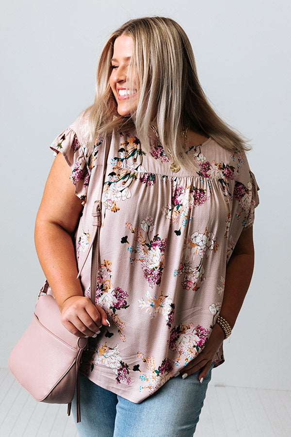 Floral Zone Shift Top in Iced Latte Curves Image - 3