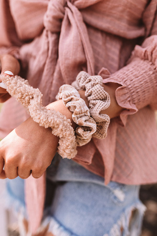 Assorted Textures Scrunchies Set Image - 4