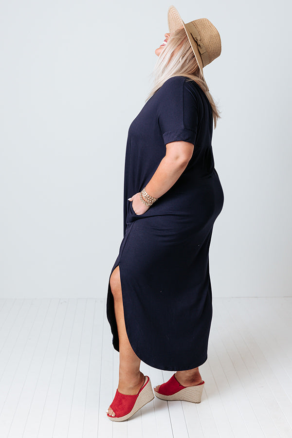 Thrive Vibes T-Shirt Maxi in Navy Curves Image - 2