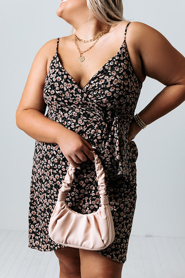 Social Calendar Floral Dress in Black Curves Image - 4