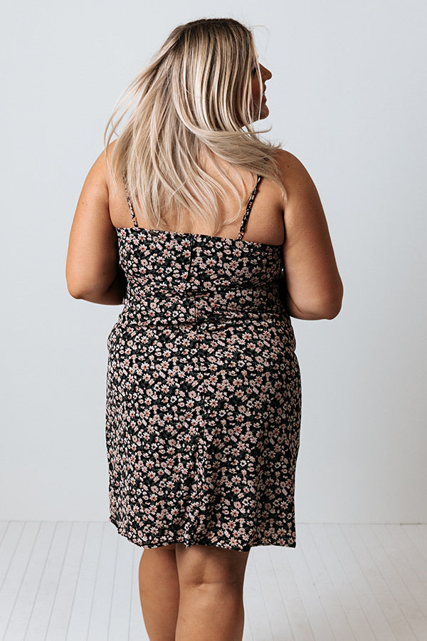 Social Calendar Floral Dress in Black Curves Image - 5