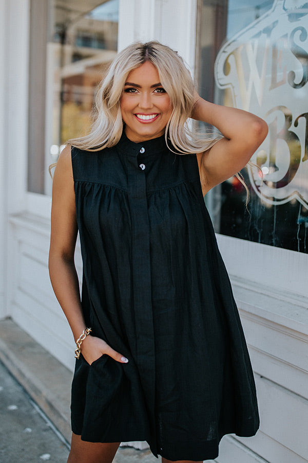 Windsor Castle Shift Dress In Black Image - 4