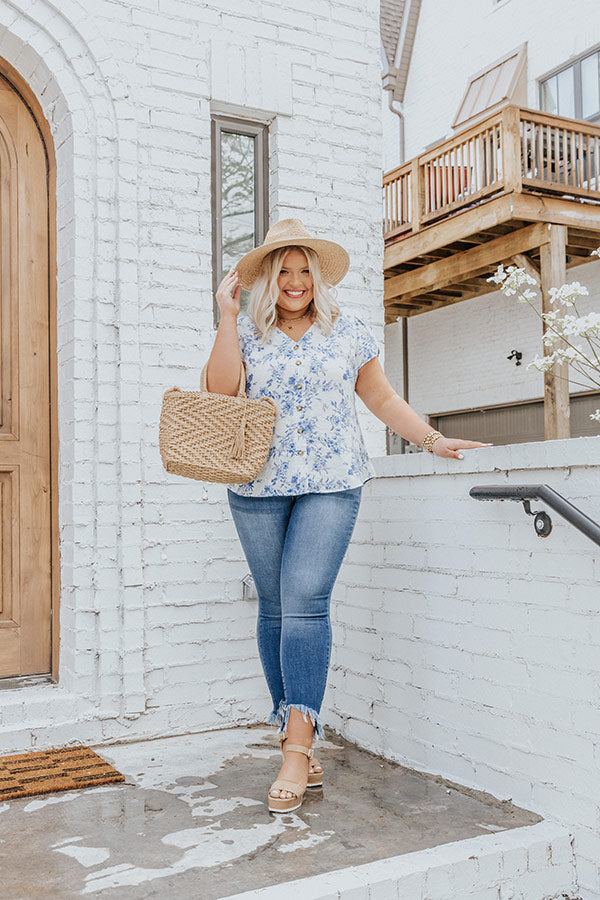 Coastal Calling Floral Top  Curves Image - 2