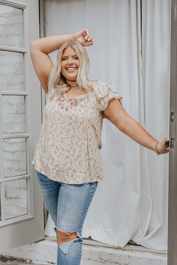 Near To Me Shift Top In Brown Curves Image - 1