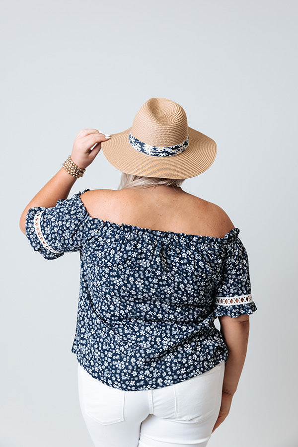 Sitting Front Row Floral Shift Top Curves Image - 3