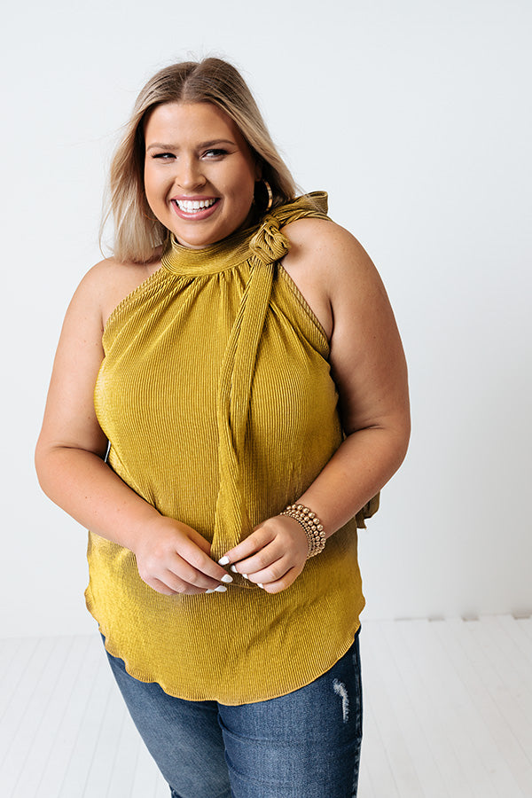 Dream State Pleated Top In Lime Punch Curves
