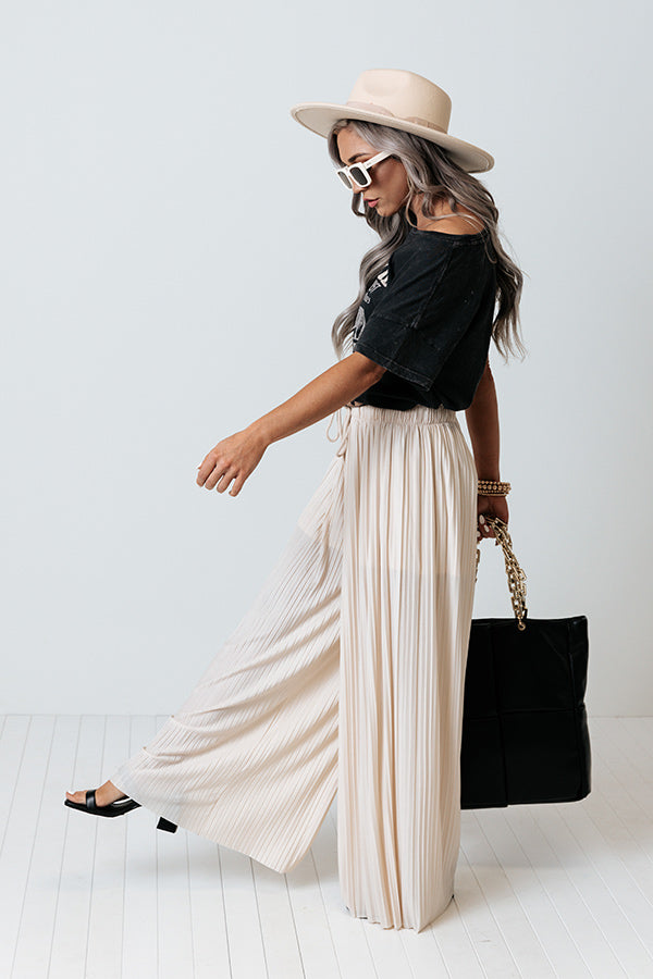 Summer In Malibu Pleated Pants In Cream Image - 3