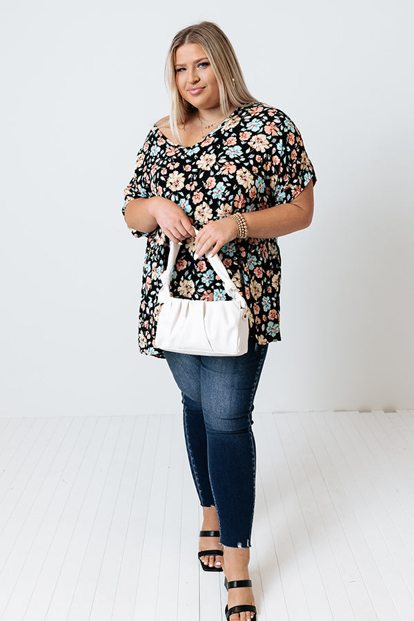 Inhale Happiness Shift Top In Black Curves Image - 4