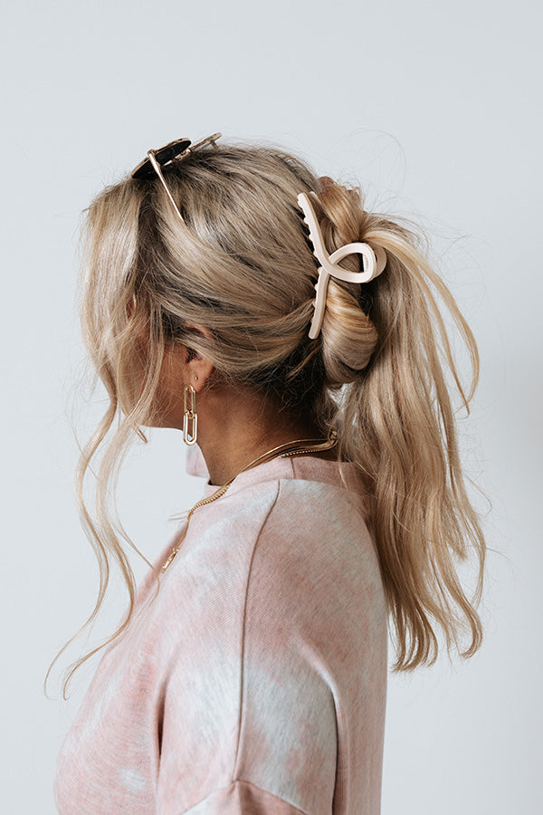 Divine Delights Hair Claw Clip Set Image - 2