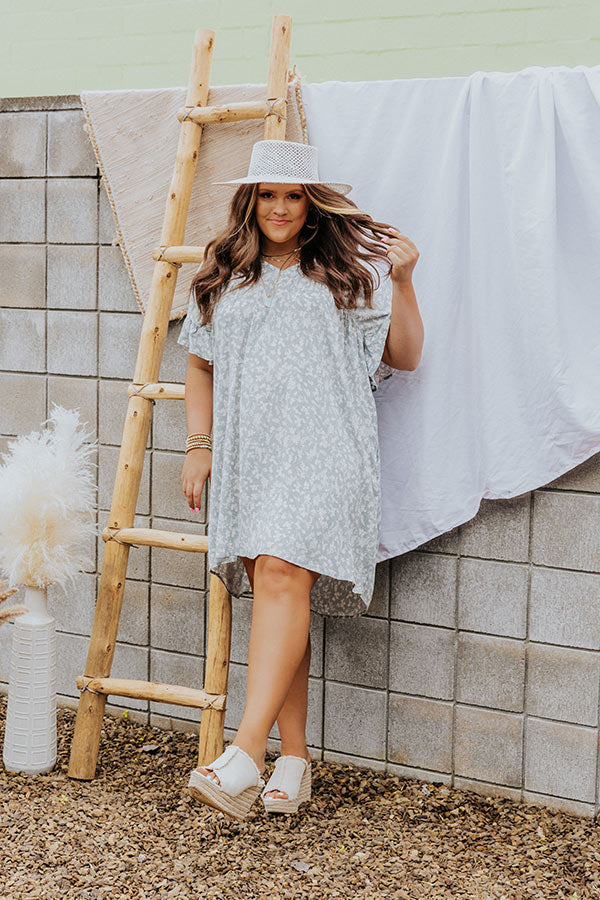 Darling Brunch Floral Shift Dress in Airy Blue Curves Image - 4