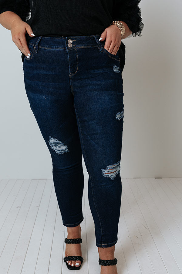 The Crescent Midrise Ankle Skinny Curves Image - 2