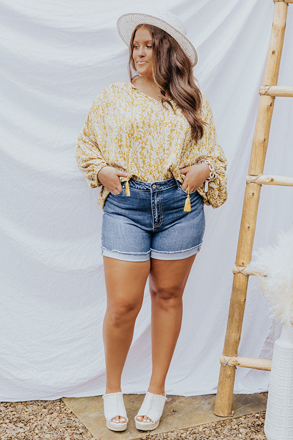 KanCan The Yaya High Waist Shorts In Dark Wash Curves Image - 2