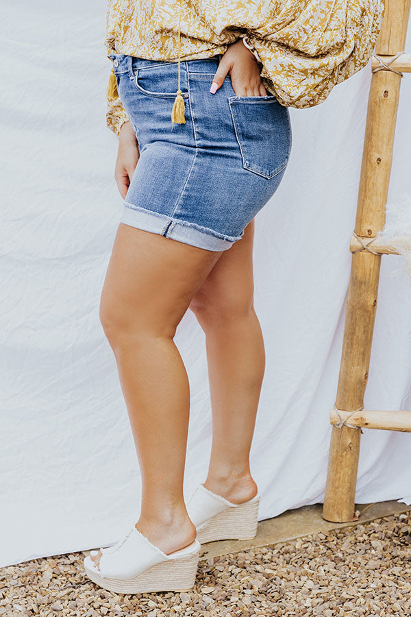 KanCan The Yaya High Waist Shorts In Dark Wash Curves Image - 4