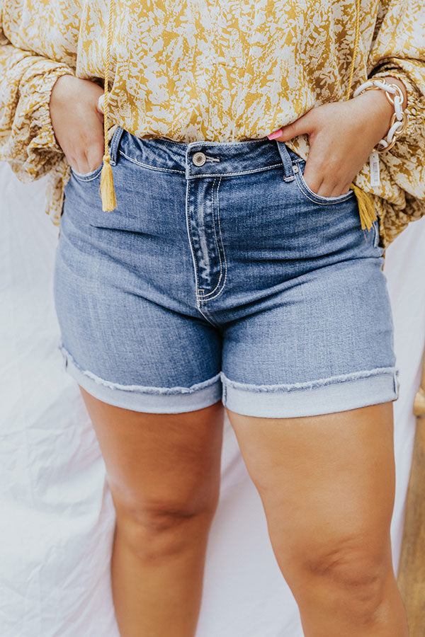 KanCan The Yaya High Waist Shorts In Dark Wash Curves Image - 3