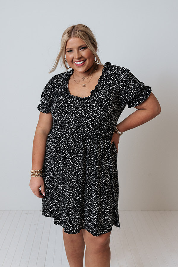 Wonderful Welcome Shift Dress   Curves Image - 3