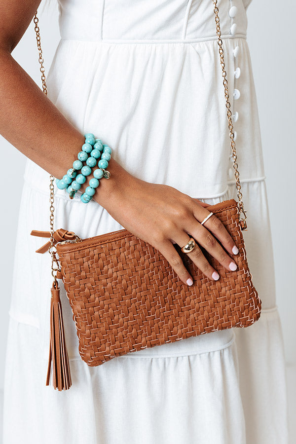 New Attention Woven Clutch In Brown
