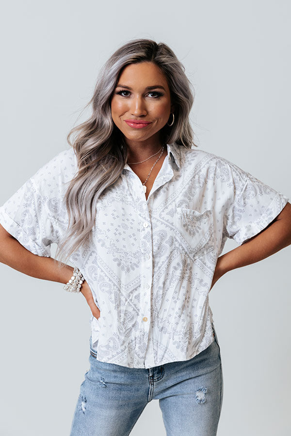 Soho Endeavors Paisley Top In White Image - 3