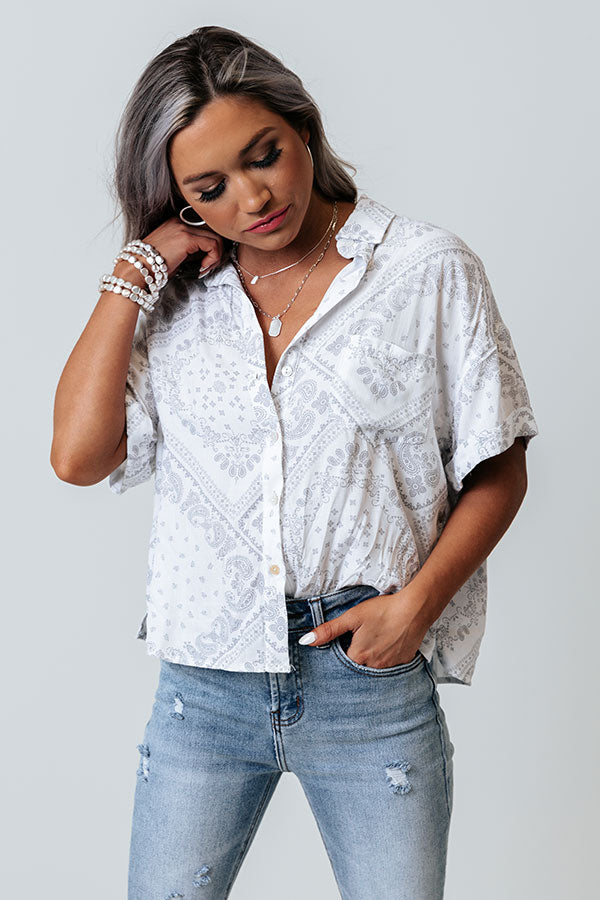 Soho Endeavors Paisley Top In White Image - 4
