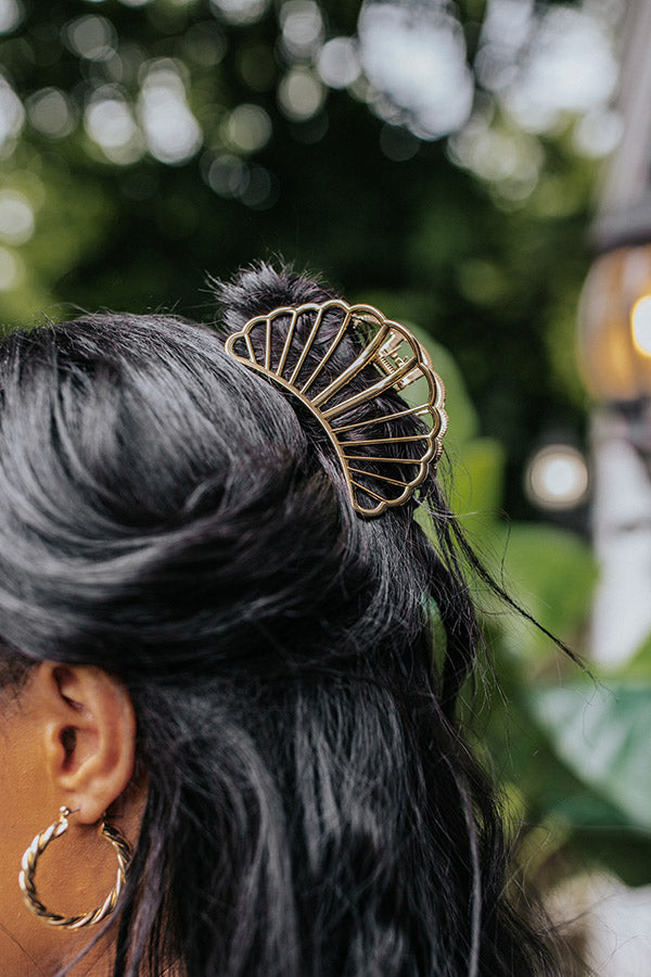 Setting Trends Hair Claw Image - 3