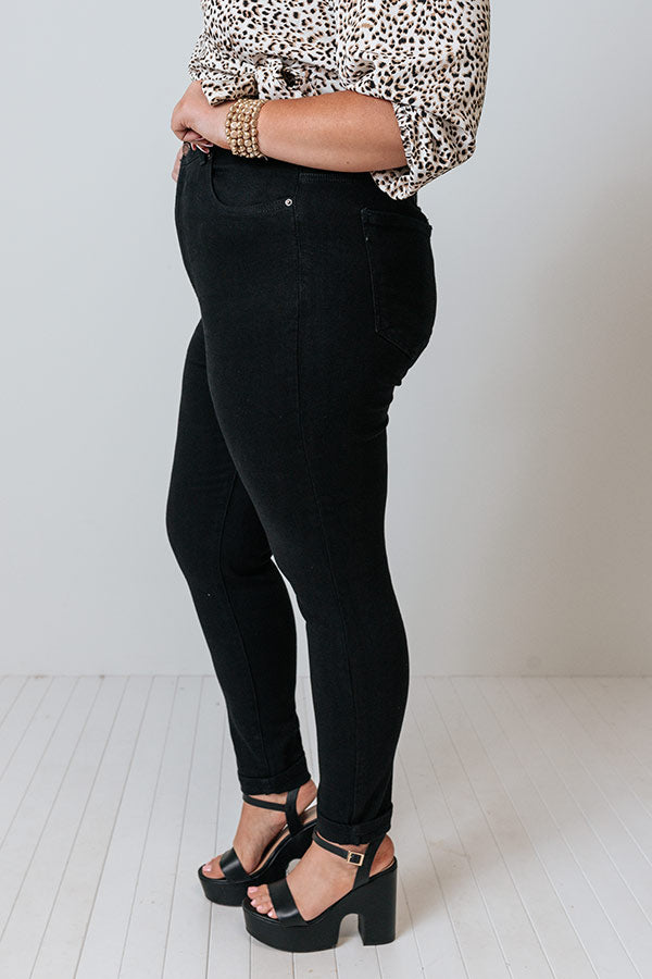 Risen The Jozie High Waist Skinny In Black Curves Image - 3