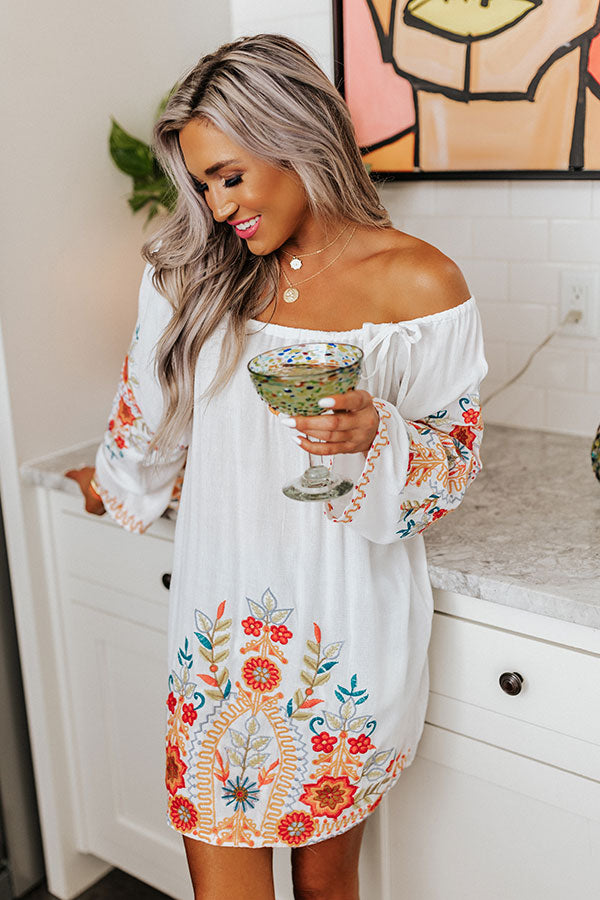 Hamptons Summer Embroidered Shift Top Image - 2