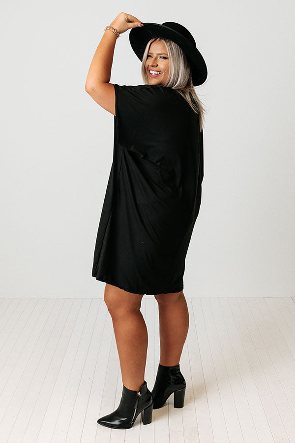 Apple Trail Shift Dress In Black Curves Image - 4