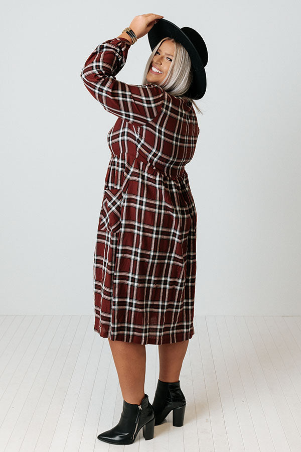 Sipping On Cider Plaid Midi Curves Image - 3