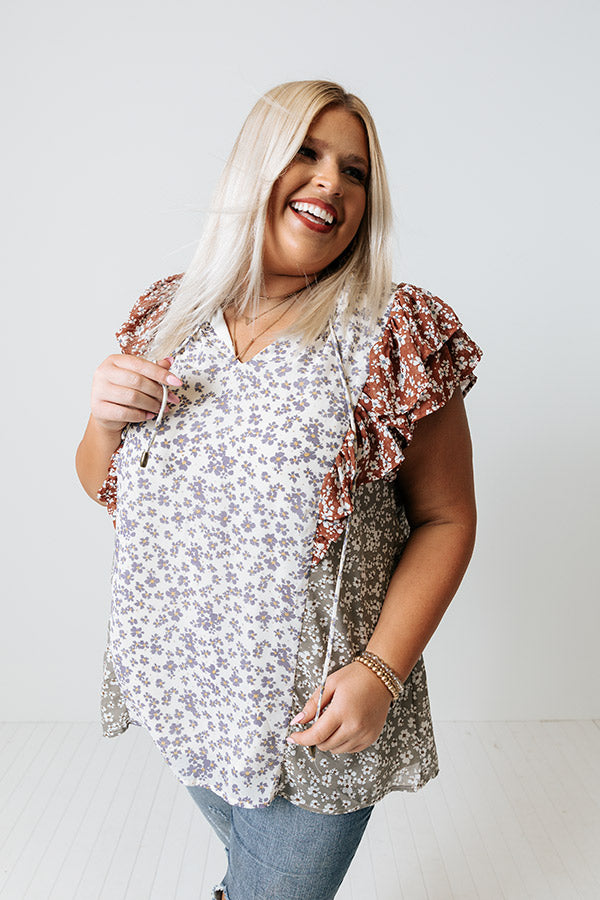 Among The Wildflowers Shift Top Curves Image - 3