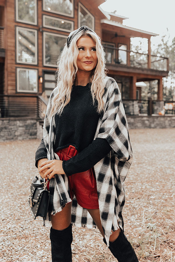 Morning Harvest Plaid Poncho In White