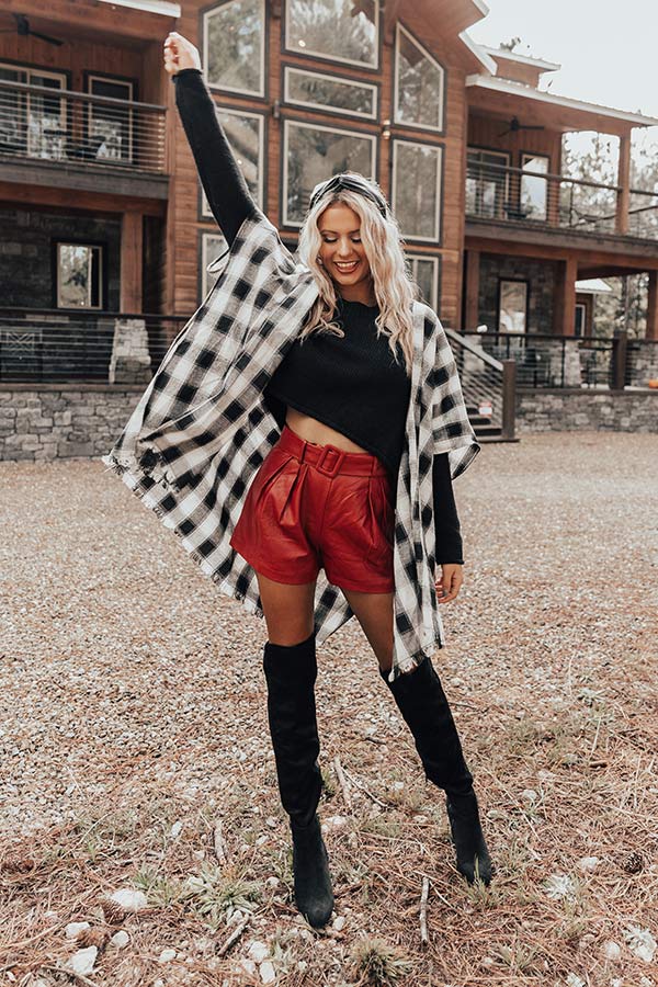 Morning Harvest Plaid Poncho In White – Impressions Online Boutique