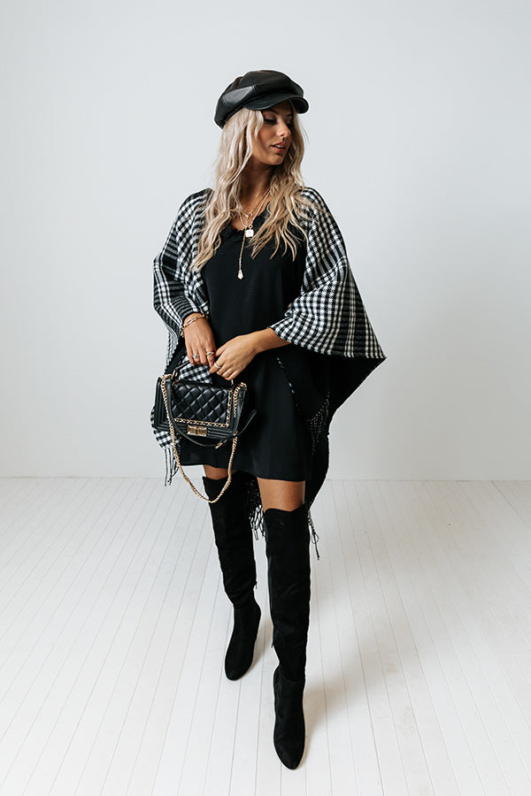 Chardonnay Babe Shift Dress In Black Image - 1