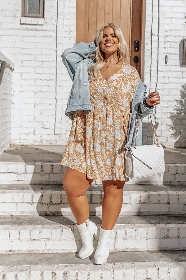 Keep Smiling Shift Dress in Mustard Curves Image - 5