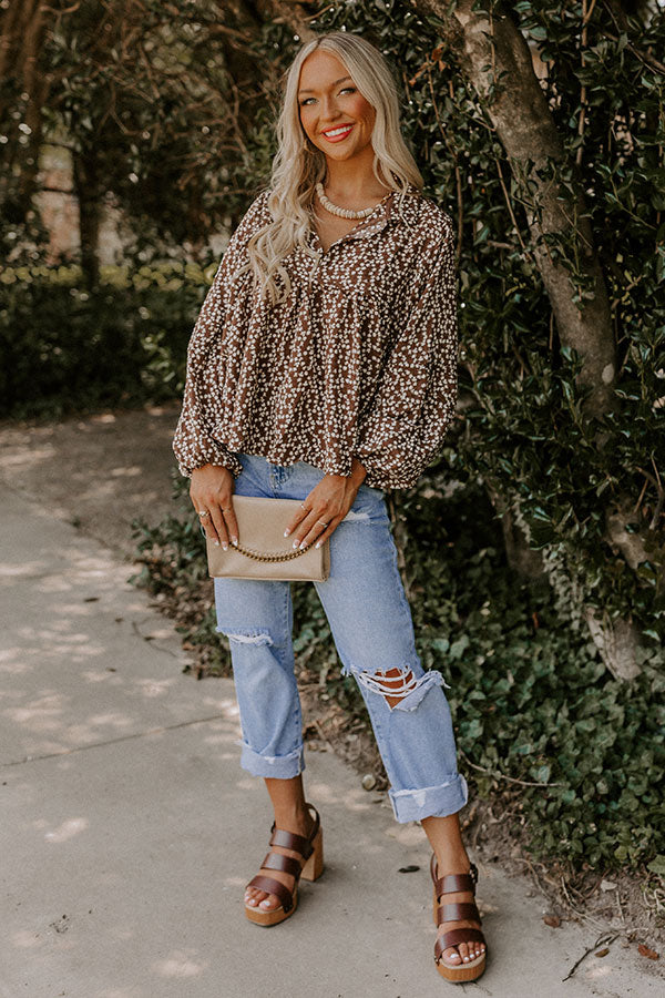 The Ivee Floral Babydoll Top in Chocolate Image - 4