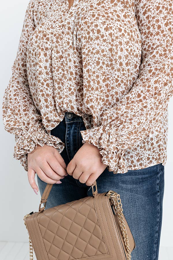 Greatness Calling Shift Top Curves Image - 3