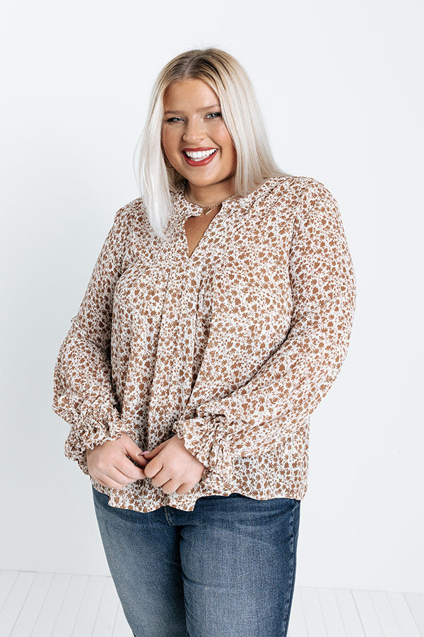 Greatness Calling Shift Top Curves Image - 5