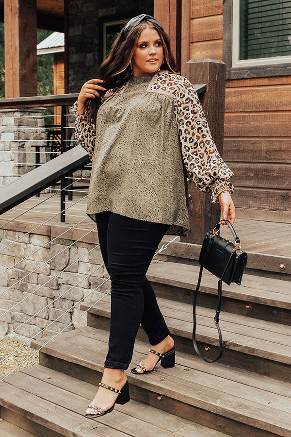 Spice Divine Shift Top In Sage Curves Image - 3