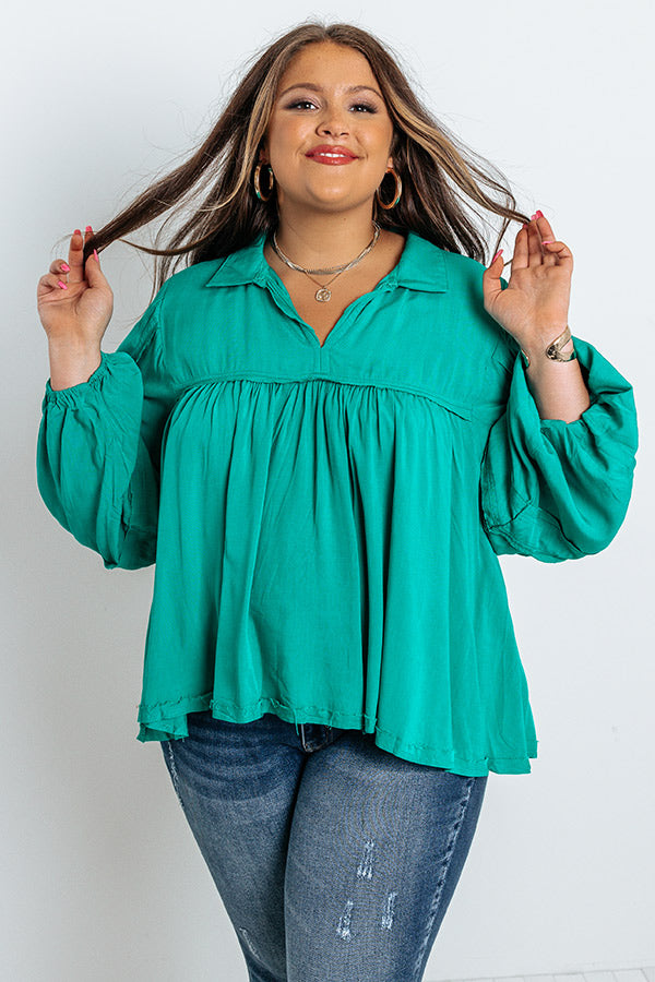 The Bayle Babydoll Shift Top in Emerald Curves